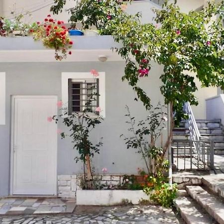 Olti'S Beach House ساراندا المظهر الخارجي الصورة